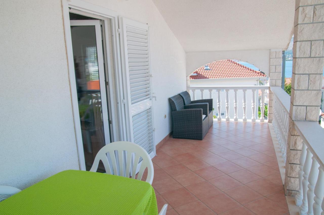 Villa Mia Trogir Bagian luar foto