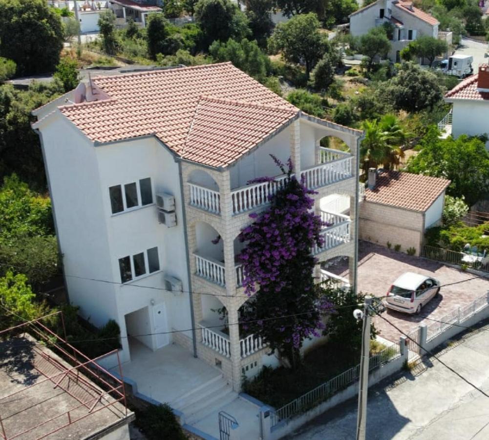 Villa Mia Trogir Bagian luar foto